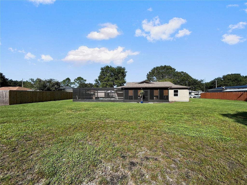 Image 2 of property listing at 136 PAUL REVERE ROAD, Bartow, FL 33830