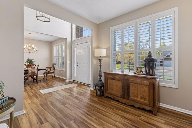 7136 Peony Lane N, Maple Grove, MN 55311