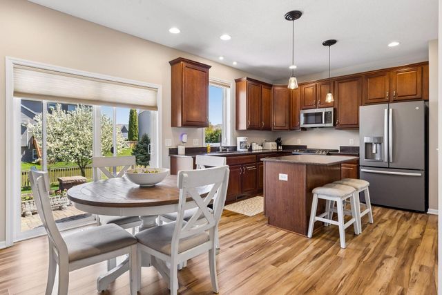 7136 Peony Lane N, Maple Grove, MN 55311