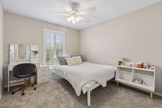 7136 Peony Lane N, Maple Grove, MN 55311