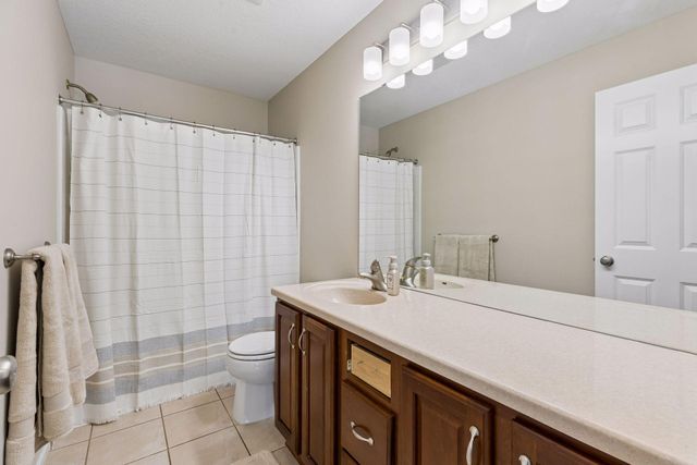7136 Peony Lane N, Maple Grove, MN 55311