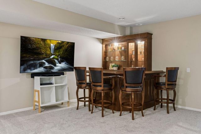 7136 Peony Lane N, Maple Grove, MN 55311