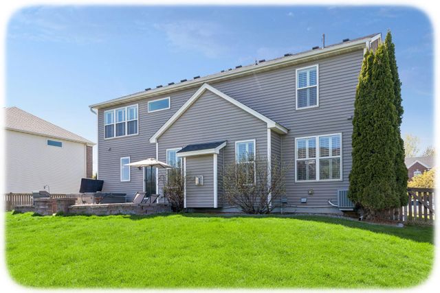 7136 Peony Lane N, Maple Grove, MN 55311