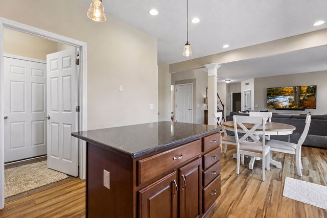 7136 Peony Lane N, Maple Grove, MN 55311