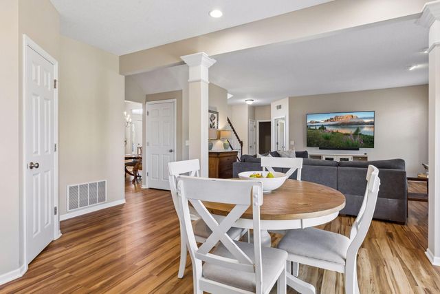 7136 Peony Lane N, Maple Grove, MN 55311