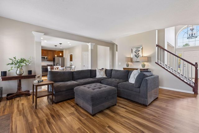 7136 Peony Lane N, Maple Grove, MN 55311