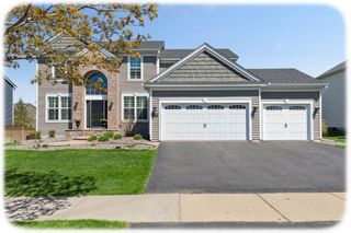 7136 Peony Lane N, Maple Grove, MN 55311