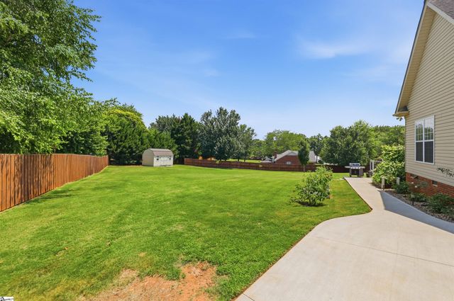 238 Donegal Drive, Moore, SC 29369