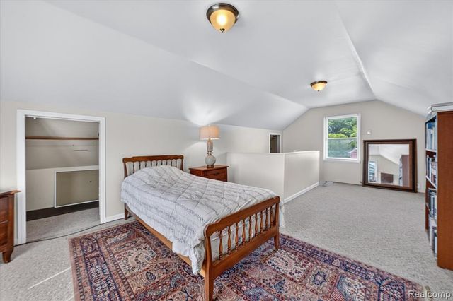 14010 Hart Street, Oak Park, MI 48237