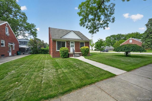 14010 Hart Street, Oak Park, MI 48237