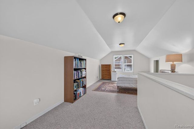 14010 Hart Street, Oak Park, MI 48237