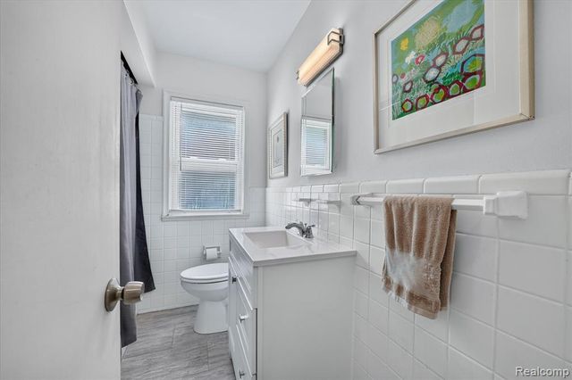 14010 Hart Street, Oak Park, MI 48237