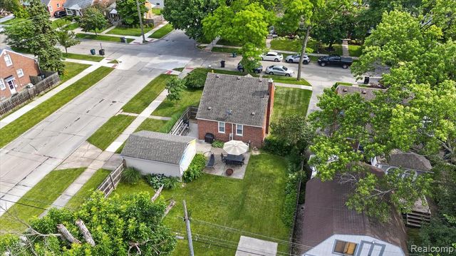 14010 Hart Street, Oak Park, MI 48237