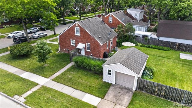 14010 Hart Street, Oak Park, MI 48237