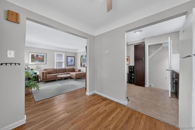 14010 Hart Street, Oak Park, MI 48237