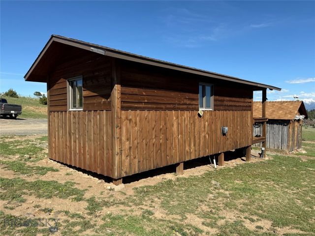 5845 Dry Creek Ranch Road, Whitehall, MT 59759