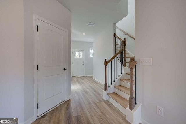 324 Bedford Trace, Conyers, GA 30094