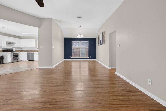 628 Dover Heights Trail, Mansfield, TX 76063