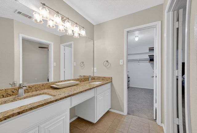 628 Dover Heights Trail, Mansfield, TX 76063