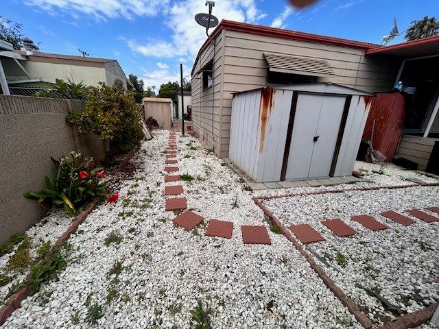 16601 S Garfield Ave 95, Paramount, CA 90723