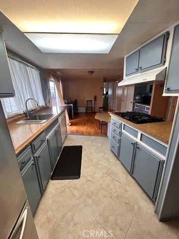 16601 S Garfield Ave 95, Paramount, CA 90723