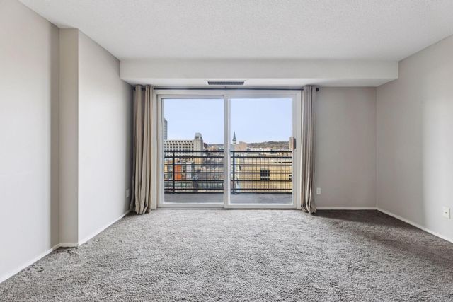 66 9th Street E 1609, Saint Paul, MN 55101