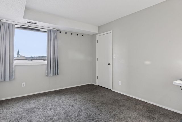 66 9th Street E 1609, Saint Paul, MN 55101