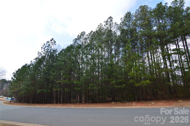 5016 Hermitage Court 216, Belmont, NC 28012