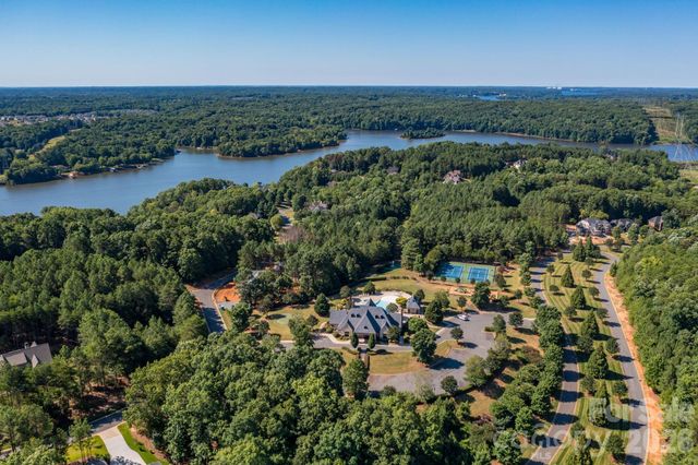 5016 Hermitage Court 216, Belmont, NC 28012