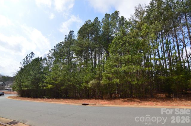 5016 Hermitage Court 216, Belmont, NC 28012