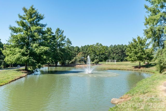 5016 Hermitage Court 216, Belmont, NC 28012