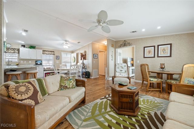 438 Snead DR, North Fort Myers, FL 33903