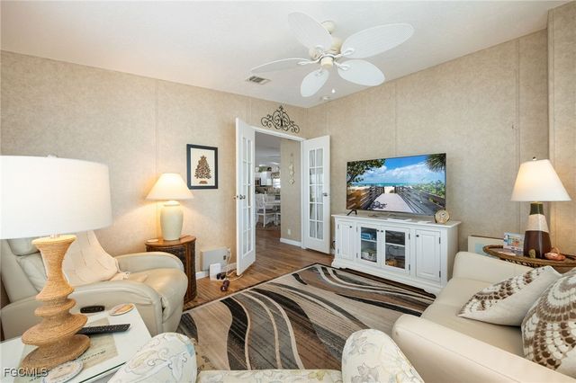 438 Snead DR, North Fort Myers, FL 33903