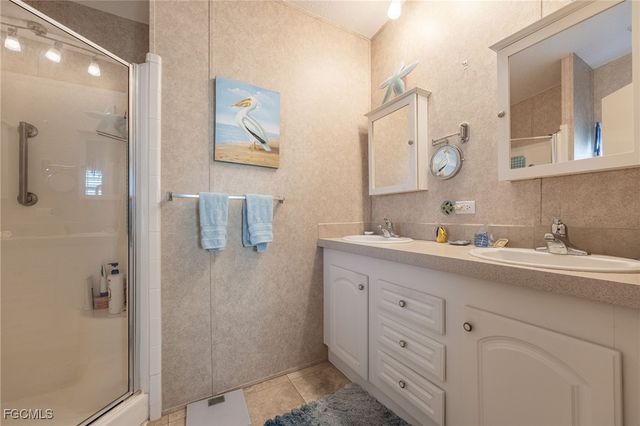 438 Snead DR, North Fort Myers, FL 33903