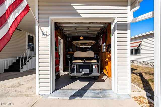 438 Snead DR, North Fort Myers, FL 33903