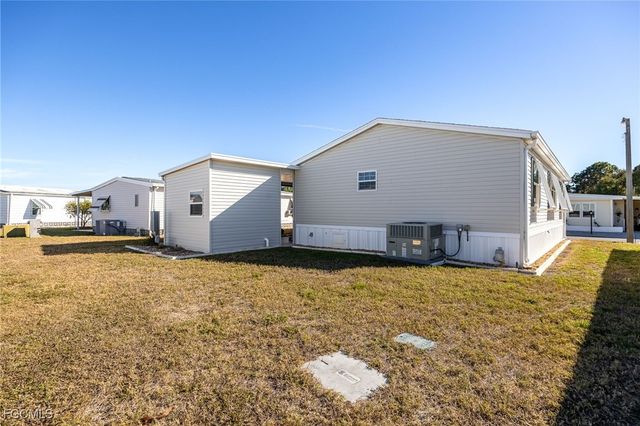 438 Snead DR, North Fort Myers, FL 33903