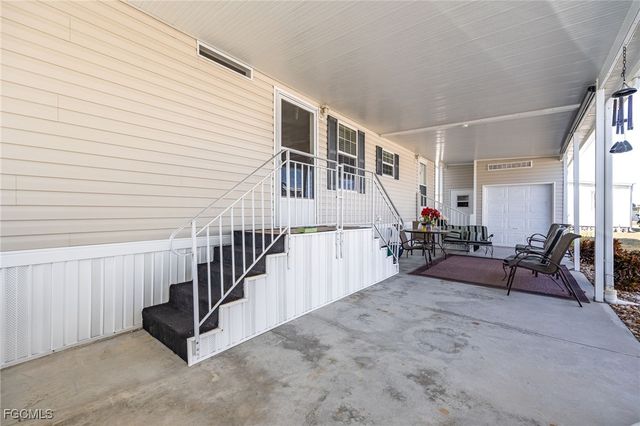 438 Snead DR, North Fort Myers, FL 33903