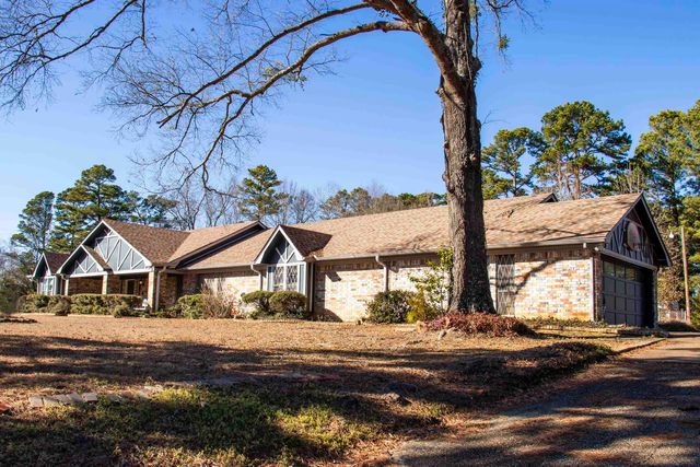 205 Cottonwood Trl, White Oak, TX 75693