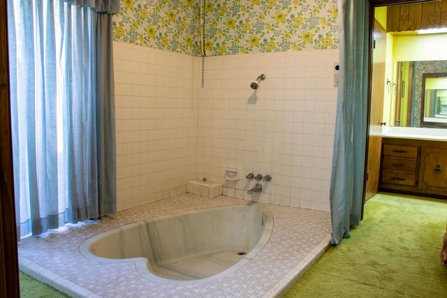 205 Cottonwood Trl, White Oak, TX 75693