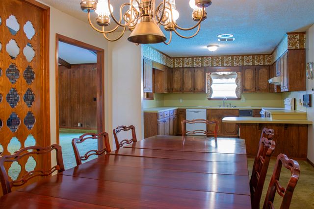 205 Cottonwood Trl, White Oak, TX 75693