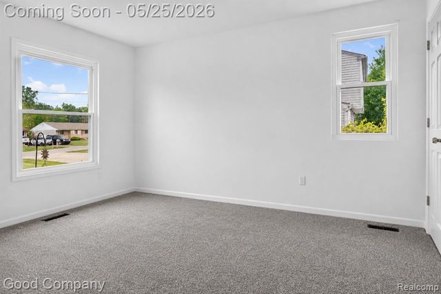 21220 Van Buren Street, Southfield, MI 48033