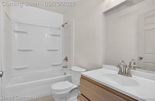 21220 Van Buren Street, Southfield, MI 48033