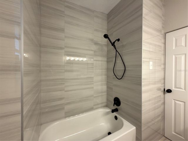 2114 CATHERINE ST, Kissimmee, FL 34741