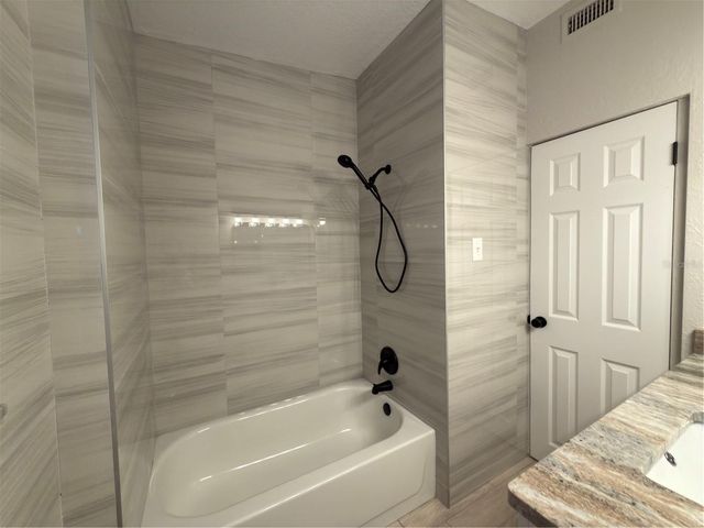 2114 CATHERINE ST, Kissimmee, FL 34741