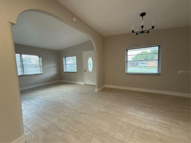 2114 CATHERINE ST, Kissimmee, FL 34741