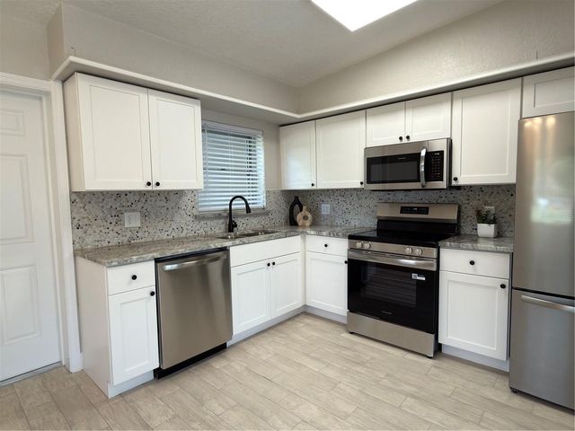 2114 CATHERINE ST, Kissimmee, FL 34741