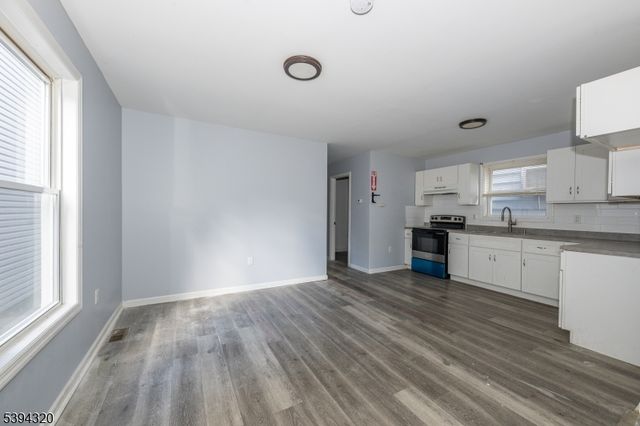 127 Godwin Ave, Paterson City, NJ 07501