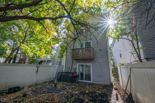 127 Godwin Ave, Paterson City, NJ 07501