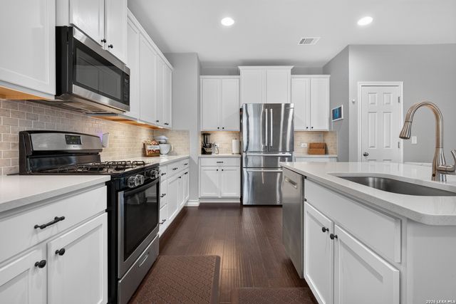 21007 CHESTNUT CV, San Antonio, TX 78266