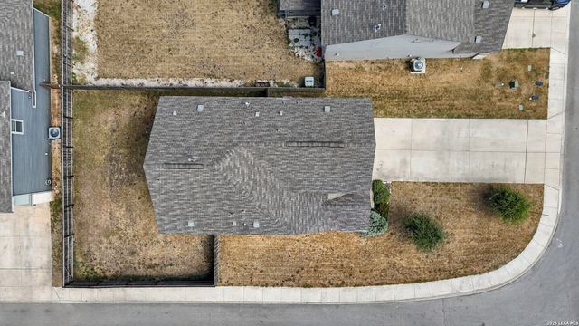 21007 CHESTNUT CV, San Antonio, TX 78266